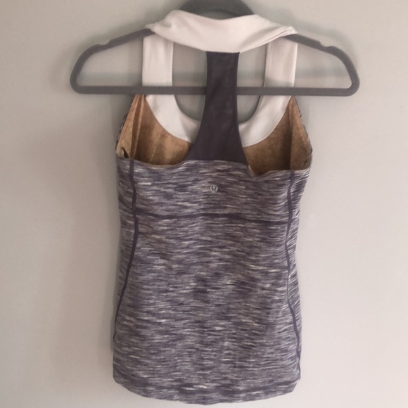 Lululemon Athletica Size 8 Scoop Neck Racer Back Purple Work Out  💪 Tank - Picture 3 of 7
